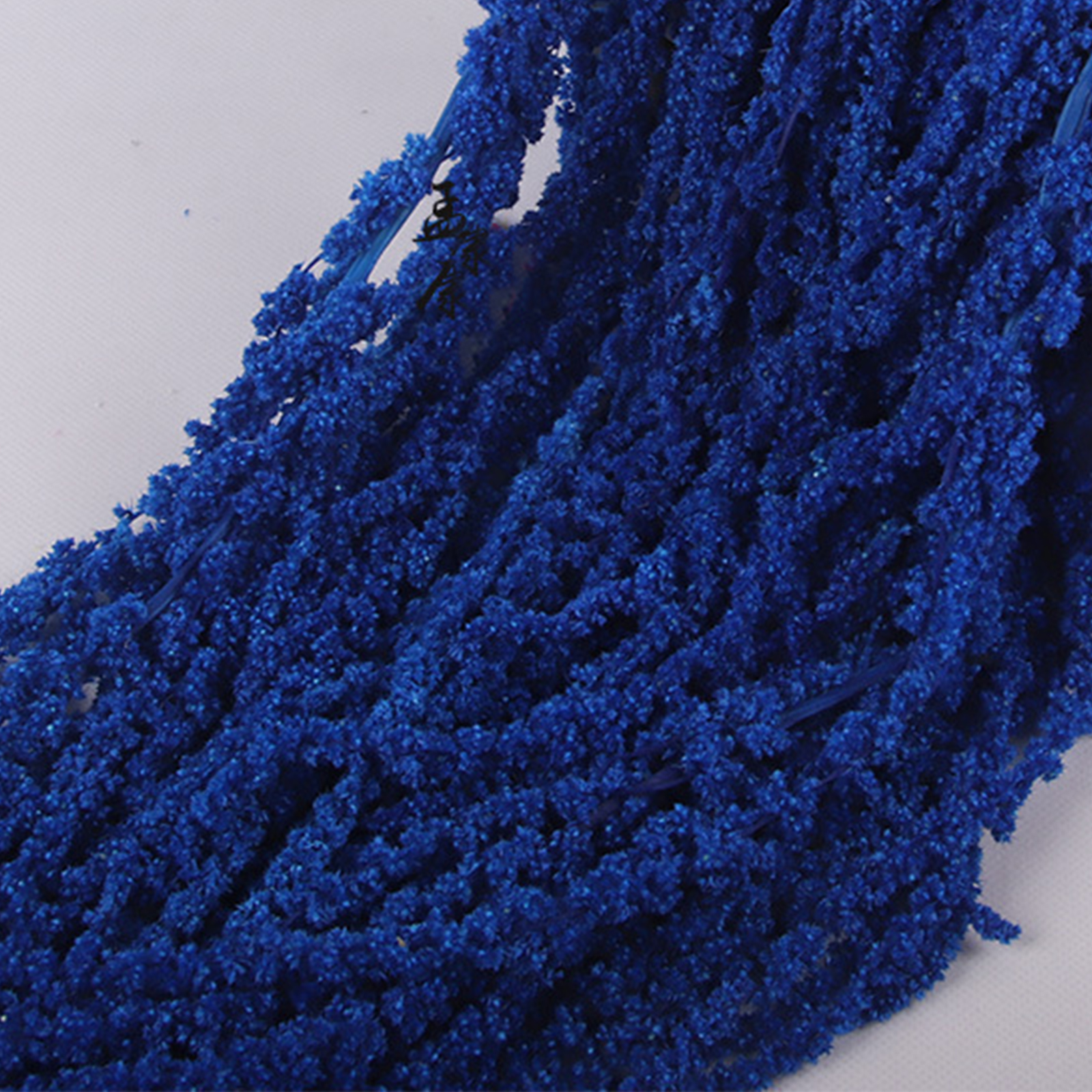 Bleu foncé