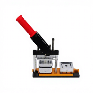 เครื่องกดภาพสี่เหลี่ยมขนาด 50*50 มม. 2*2 นิ้ว สำหรับติดตู้เย็น 63.5 มม. 53.80 มม. ชุดเครื่องแม่เหล็กติดตู้เย็น อุปกรณ์อัตโนมัติ PLC รับประกัน 1 ปี - Product Image 1