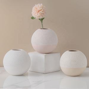 Ybh थोक कस्टम ग्लेज़ेड सिरेमिक और मिट्टी कला डेको <span class=keywords><strong>vase</strong></span> होटल होम ऑफिस सजावट के लिए - Product Image 3