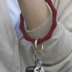 Geometric Type Silicone Bracelet Key Gold <b>Large</b> Buckle Outdoor Sports Case Silicone Bracelet Keychain Wristlet Round Keyring - Product Image 4