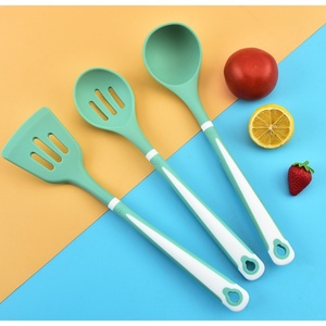 Juego de 12 Utensilios de Cocina de Silicona de Grado Alimenticio, Antiadherentes y Resistentes al Calor para Cocina - Product Image 5