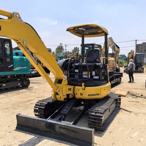 รถขุดขนาดเล็ก Komatsu PC35MR มือสอง น้ำหนัก 3.5 ตัน รถขุดไฮดรอลิกขนาดเล็ก สำหรับงานก่อสร้าง คุณภาพสูง มีสินค้าในสต็อก - Product Image 3