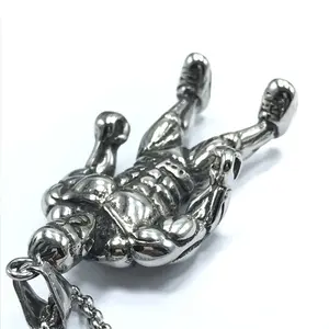 厂家批发复古银饰品不锈钢链魅力项链健身房运动健身大力士肌肉男吊坠