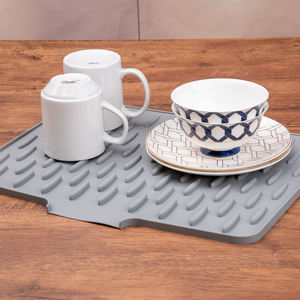 Tappetino Scolapiatti in Silicone Autodrenante, Vassoio Drenante a Cascata per Piano Cucina, Antiscivolo e Resistente al Calore - Product Image 1