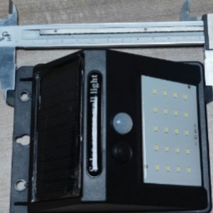 Lampe murale solaire à capteur 12V LED 50000 heures, éclairage extérieur carré à énergie solaire - Product Image 4