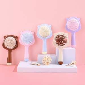 Cuscino Massaggiante per Cuoio Capelluto con Spazzola per Capelli, Setole Morbide in Memory Foam, Denti Flessibili Rimovibili, Pettine per Pulizia e Styling Antigroviglio - Product Image 1