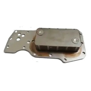 Refroidisseur d'huile 504387924 1399642 2853604 4896407 pour Case IH New <span class=keywords><strong>Holland</strong></span> <span class=keywords><strong>Daf</strong></span> CF65 LF45 LF55 Iveco FPT F4AE0681 F4AE0682 F4AE0689 - Product Image 1
