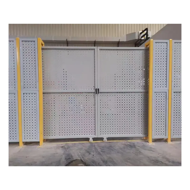 Barrière de sécurité de taille personnalisée panneau de clôture d'entrepôt en métal perforé industriel pour les ventes