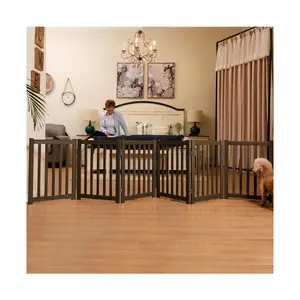 Grosir pagar anjing peliharaan dapat diperbesar lipat dalam ruangan kayu pagar berdiri dalam ruangan penghalang hewan peliharaan keselamatan dengan 6 Panel