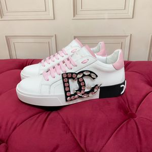Nouvelles Chaussures de Luxe Designer 2026 pour Hommes, Qualité Originale, Chaussures Décontractées Tendance, Baskets Respirantes pour Femmes, Style Marche - Product Image 1