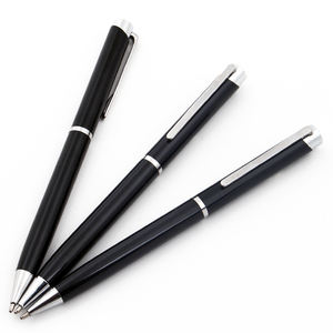 ปากกาลูกลื่นโลหะแบบหมุน สีดำ ขนาด 1.0 มม. สไตล์สปอร์ต พร้อมไส้ปากกา Parker แบบเติมได้  รับทำโลโก้ตามสั่ง หมึกสีน้ำเงิน/ดำ บรรจุ 50 ด้าม/แพ็ค ขายส่ง - Product Image 1