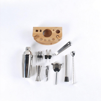 Ensemble de mélangeurs Boston de haute qualité avec support de présentation en bambou, kit de barman professionnel en acier inoxydable, ensembles de bar haut de gamme, compatibles lave-vaisselle