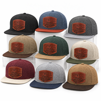 Casquette Snapback en Cuir Personnalisée à Visière Plate, Couronne Texturée, Style Vintage Streetwear, Chapeaux OEM ODM pour Marques de Créateurs à Marque Blanche