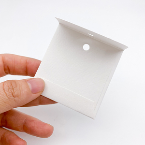 Nhà Máy In Ấn Biểu Tượng Tùy Chỉnh Đu Túi Phụ Tùng Nút Treo Túi Nhỏ Túi Treo Nút Phong Bì Cho Quần Áo - Product Image 6