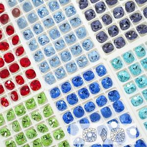 Pegatinas de uñas de cristal con diamantes cuadrados de base plana K9, diamantes de 8mm para collares, pendientes y joyería, diamantes de colores. - Product Image 3