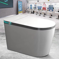 Toilette intelligente moderne en céramique avec télécommande, siège chauffant, économie d'eau, bidet intégré pour hôtels de luxe et maisons