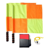 Kit de drapeaux d'arbitre de football en PVC durable avec sifflet, pièces de monnaie, cartes, accessoires de juge de touche à lignes croisées, couleur et logo personnalisés