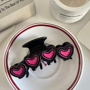 กิ๊บติดผมรูปหัวใจสีชมพูเจลลี่น่ารัก สไตล์สาวหวานสำหรับฤดูร้อน - Product Image 2