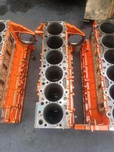 Ban đầu được sử dụng khối xi lanh 6HH1, đầu xi lanh và trục khuỷu với chất lượng cao. - Product Image 4