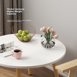 Juego de Mesa y Sillas de Comedor con Patas Redondas de MDF, Diseño Compacto para Hogar, Balcón, Recepción y Reuniones - Product Image 2