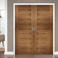 Porte extérieure antivol en bois de chêne massif naturel, style contemporain simple et moderne BASEN, avec design de balcon sculpté en fibre de verre
