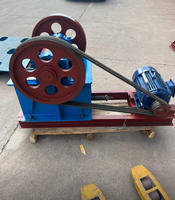 Concasseur à mâchoires compact PE-250x400 : Machine de concassage de roche minière 5-20 TPH pour minerai d'or et granit