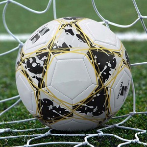Ballon de football d'entraînement standard pour étudiants, fabriqué en usine, avec logo personnalisé imprimé, coloré, cousu à la machine - Product Image 5