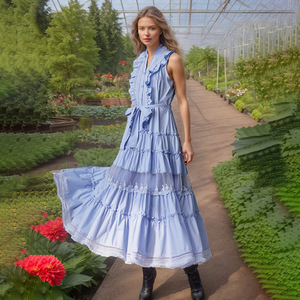 Vacanza in Australia 2025 Autunno Inverno Nuovo Abito Vintage di Alta Gamma Antistatico con Ricamo in Pizzo Traforato e Cintura in Vita Snellente - Product Image 1