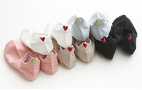 Baskets basses avec logo personnalisé Chaussettes unies unies et mignonnes avec broderie personnalisée Chaussettes pour filles et femmes
