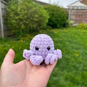 Venta al por mayor Kawaii Tiny Crochet Baby Doll Crochet Baby Toy algodón <span class=keywords><strong>pulpo</strong></span> 100% hecho a mano Mini Crochet Animal Toy - Product Image 1