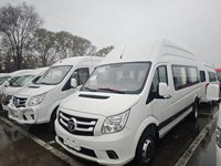 Techo alto 18 asientos Foton Toano Mini Van Bus 2.8L Diesel Euro 5 Manual Passenger Van Bus en Perú