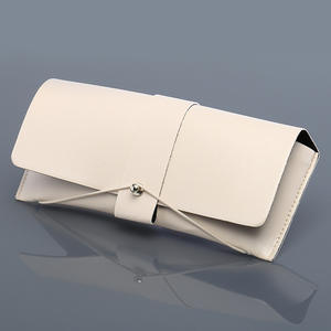 יצרן מפעל, כמות הזמנה מינימלית נמוכה, נרתיק משקפי שמש מעור למחצה קשיח, שקית נייר יוקרתית, לוגו בהתאמה אישית, דגם ST-002 - Product Image 2