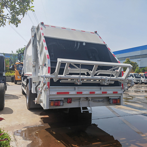 Camion Compacteur de Déchets ISUZU GIGA 15CBM 4X2 à Prix d'Usine à Vendre - Product Image 3