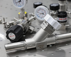 UHP Pneumatic Bellows Valve SS316L Electropolished for Semiconductor and Specialty Gas Systems - Product Image 6