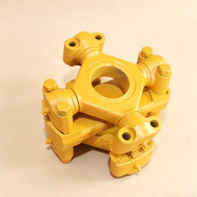 Shantui SD60 Bulldozer Drive Universal Joint Assembly 185-12-A0000 Transmission Replacement Part
