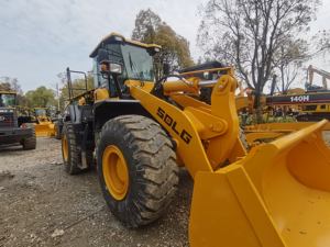 Chargeuse frontale puissante et confortable Machines de construction d'occasion sûres et stables Moteur Cummins à charge nominale de 5 tonnes pour les fermes - Product Image 2