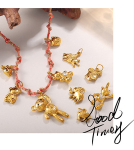 Teddy & Friends | Ciondoli Orso e Cane in Acciaio Inossidabile Placcato Oro PVD 18K per Creazione di Gioielli | Simpatico e Giocoso Pendente Animale per Bambini - Product Image 6
