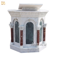 Chaire d'autel d'église en marbre de pierre antique sculptée à la main