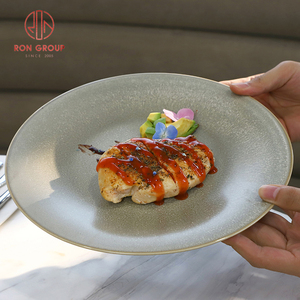 <span class=keywords><strong>Assiette</strong></span> à dîner ronde en céramique mate <span class=keywords><strong>gris</strong></span> <span class=keywords><strong>clair</strong></span> en gros pour hôtel restaurant - Product Image 4