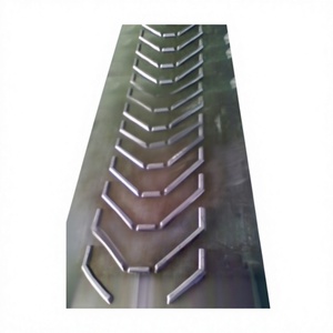 Cinta transportadora industrial tipo Chevron de 12Mpa, duradera, con patrón en U, de caucho de 25 mm, para puertos y canteras, suministro de fábrica YUPHENG - Product Image 1