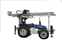 Foreuse rotative de boue montée sur tracteur PTBW-150Meters de haute qualité pour puits d'eau en vente