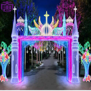 Luces LED de calle con diseño de castillo 3D personalizadas, decoración navideña iluminada para exteriores, decoración festiva con clasificación IP65 para paisajes. - Product Image 3