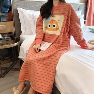 Pijama de Manga Longa das mulheres Listrado Cartoon Impresso Sleepwear Tamanho Grande Loose Night Dress Camisola Para A Mulher
