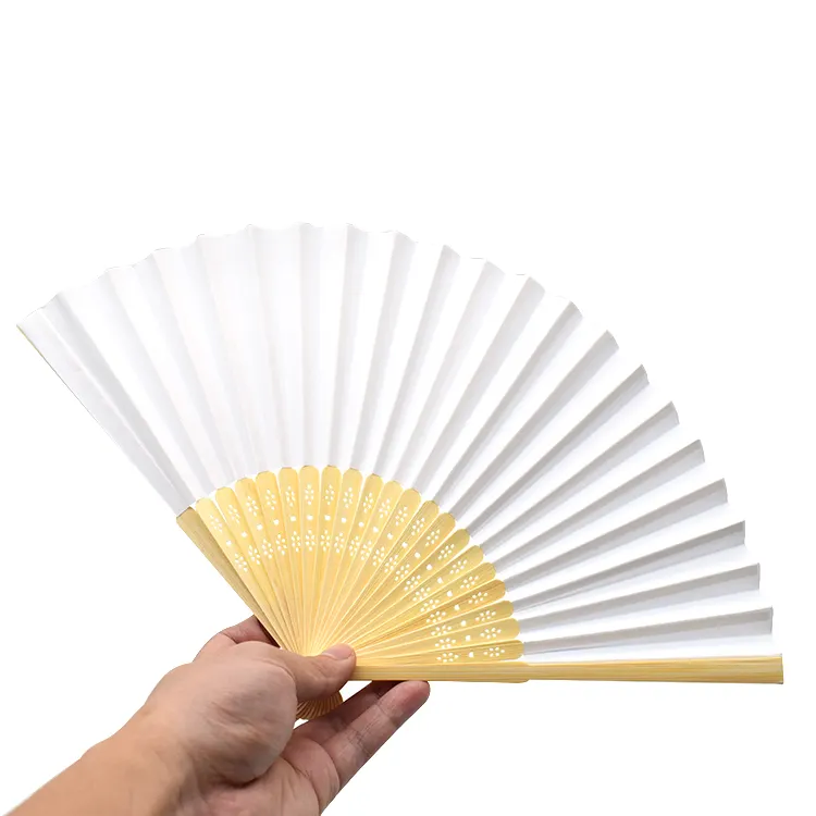 Ventilatore di carta bianca all'ingrosso da 7 pollici portatile regalo di nozze ventaglio di colore bianco di bambù ventaglio pieghevole