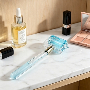 Outil de beauté réutilisable pour le visage, resserre la peau, réduit les gonflements et les maux de tête, rouleau de glace rafraîchissant pour le visage - Product Image 6