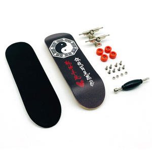 OEM & ODM <span class=keywords><strong>Mini</strong></span> Skateboard à touche en <span class=keywords><strong>bois</strong></span> <span class=keywords><strong>Mini</strong></span> <span class=keywords><strong>Skate</strong></span> Truck pour enfant DIY en érable pour skateboard - Product Image 6