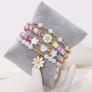 Fancy Day Bohemian Beach Girl Pulsera de cuentas chapada en oro Conjunto de joyería de mujer Shell Star Heart Charm Pulsera de perlas de imitación - Product Image 1