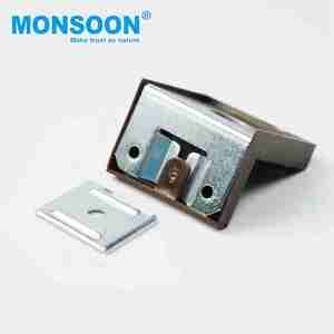 Supports d'angle en métal en plastique pour armoires Support d'étagère triangulaire et support de cornières d'angle de porte - Product Image 2