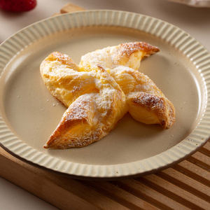 Pasticceria Surgelata da Cuocere: Inclusi Fogli di Pasta Sfoglia, Porzioni di Beef Wellington, Crostate all'Uovo alla Francese, Mille-feuille al Durian, Sacchetto di Dolci - Product Image 6