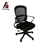 Chaise de bureau ergonomique en maille, pivotante, avec fonctions réglables et roulettes pour le lieu de travail - Vente en gros